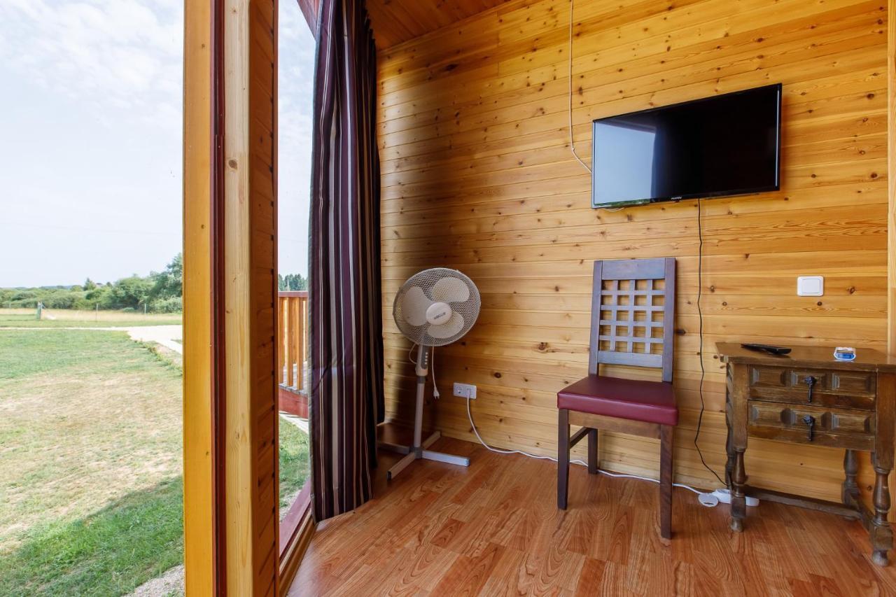 Villa Brazylija Vip Vasarnamis à Kryliai Extérieur photo